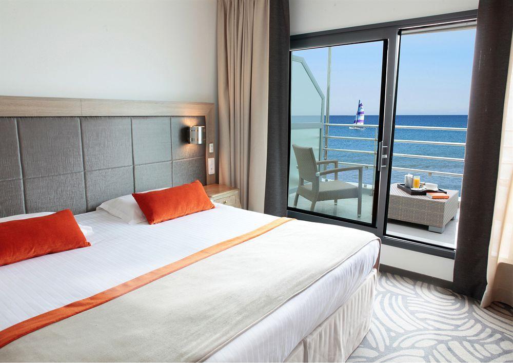 Atlantic Hotel & Spa Ле-Сабль-д’Олон Экстерьер фото