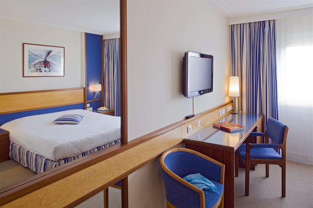 Atlantic Hotel & Spa Ле-Сабль-д’Олон Экстерьер фото